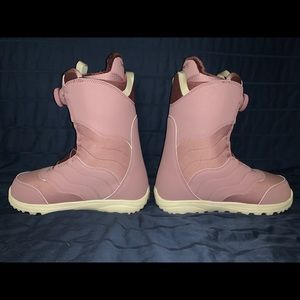 Burton Women’s Mint BOA Snowboard Boots